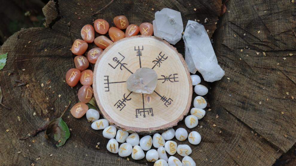 Horoscop Rune săptămâna 6-12 iulie 2026: Ne așteaptă planuri puse la încercare, teste și adevăruri dezgropate