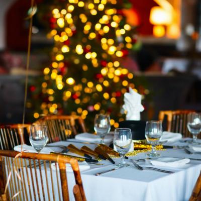 Cina de Anul Nou. Ce sa gatesti pentru invitati