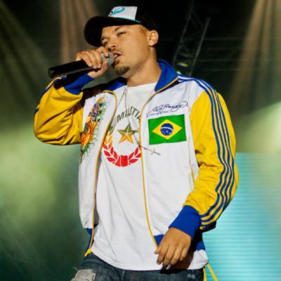 Foto: Afla aici motivul pentru care Puya refuza sa cante in engleza!