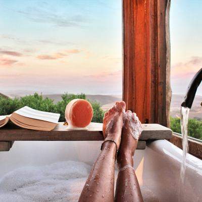 Skincare pentru femeile active: cum îți menții pielea curată și luminoasă atunci când faci sport