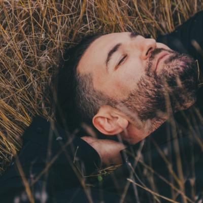 Smiley se lasă 'Purtat de vânt' și ajunge la Gina Pistol