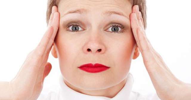 Medicina alternativa: 7 metode de a scapa de durerile de cap fara pastile