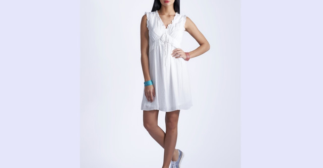 Tinute pentru vacanta de vara, acum cu pana la -40%