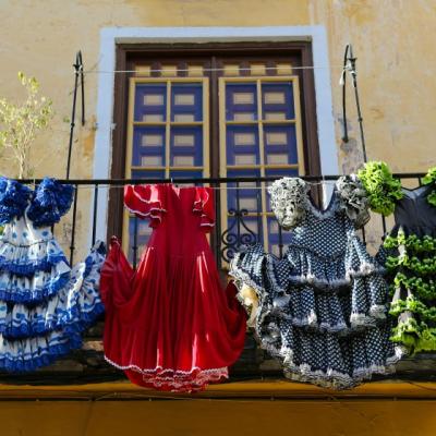 Rochiile cu volane: romantice si seducatoare