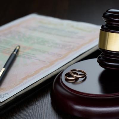 Încă un divorț la Hollywood! O celebră actriță divorțează după 20 de ani de relație