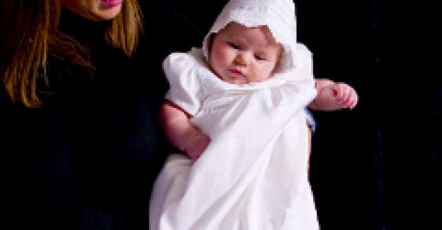  Foto: Prima aparitie in public a Giuliei, fetita lui Sarkozy