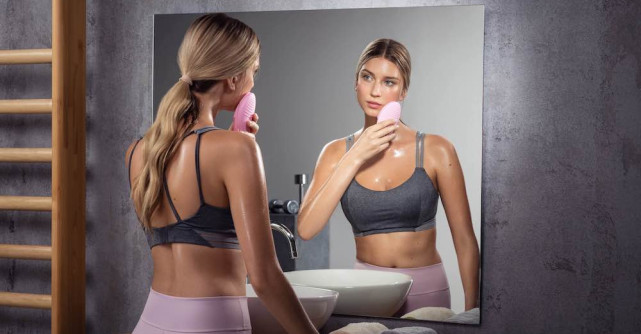 FOREO lanseaza LUNA 3 pentru improspatarea, hidratarea si tonifierea tenului tau