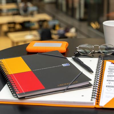 Cum să te organizezi eficient cu agenda organizator: sfaturi pentru organizare și productivitate  