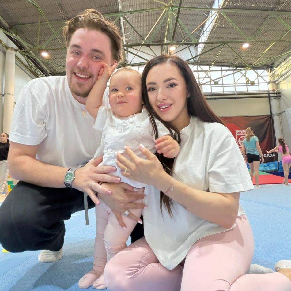 Larisa Iordache, copleșită de emoții după ce și-a dus fetița la creșă: Sigur la mine nu o să fie așa...