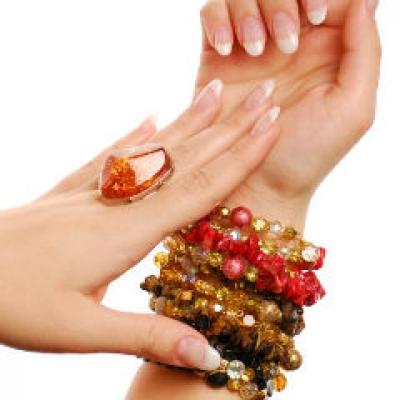 Reintinerirea mainilor - marker al frumusetii fara varsta