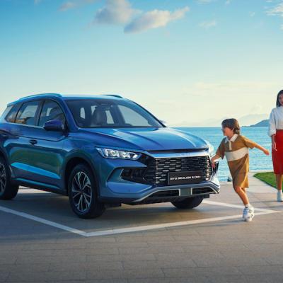BYD lansează SEALION 5 DM-i, SUV-ul de familie cu flexibilitate Super Hybrid pentru viața de zi cu zi 