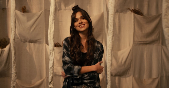 Theo Rose, moment emoționant cu fiul său pe platourile de filmare: Sunt foarte mândră de el!