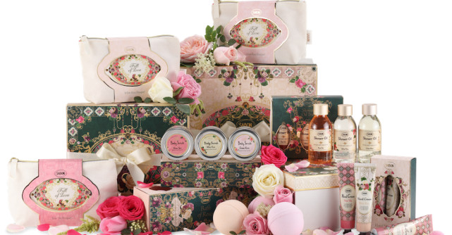 (RE)descoperă iubirea alături de SABON 