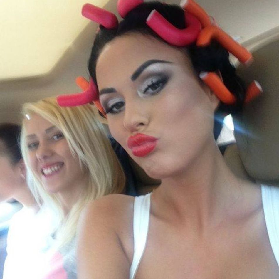 Daniela Crudu a botezat-o pe micuța Daiana. Imagini din ziua cea mare