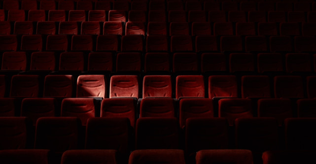 Albă ca Zăpada și Războiul Lumilor fac senzație… la Zmeura de Aur! Cine sunt vedetele celor mai proaste filme ale anului