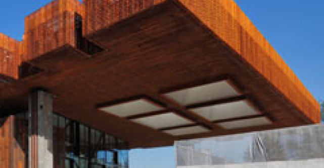 Vernisaj Chile. Dincolo de peisaj