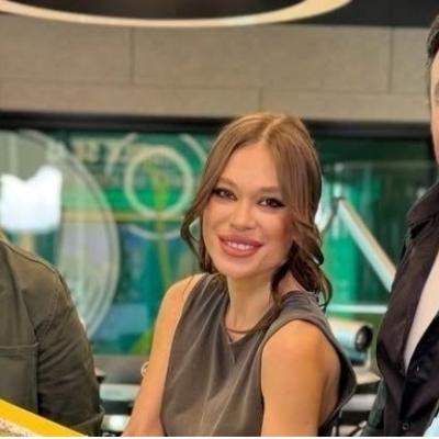 Momente de panică la Radio ZU. Mihai Morar, Daniel Buzdugan și Emma Ștefan, evacuați în direct după declanșarea alarmei