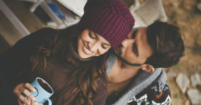 O relatie fara drame. 9 situatii pentru care esti prea mare!