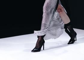 Cum alegi ținuta perfectă de Anul Nou? 6 sfaturi pentru ținuta nopții dintre ani