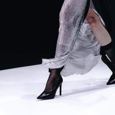 Cum alegi ținuta perfectă de Anul Nou? 6 sfaturi pentru ținuta nopții dintre ani