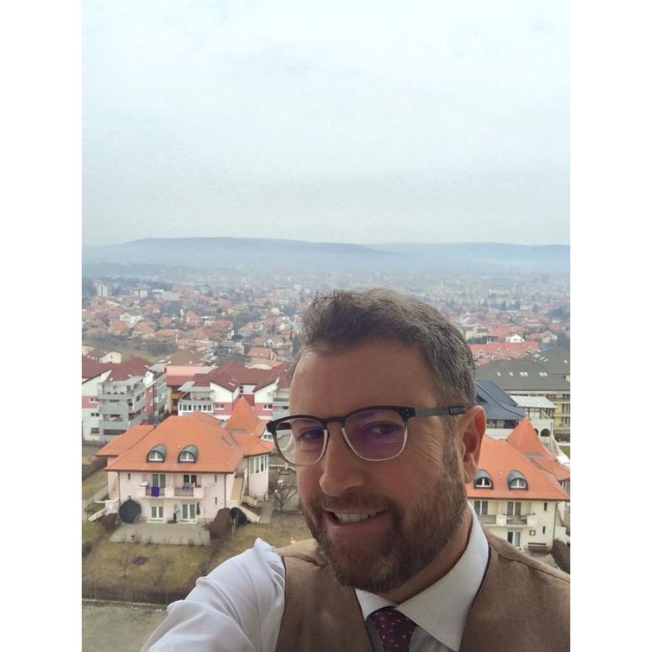 Cătălin Botezatu critică ținuta aleasă de Carmen Iohannis la încoronarea Regelui Charles. Ce spune despre Principesa Margareta?