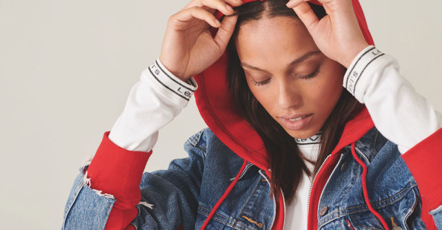 Viitorul Levi’s este UNBASIC