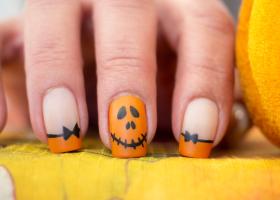 Unghii de toamna 2022