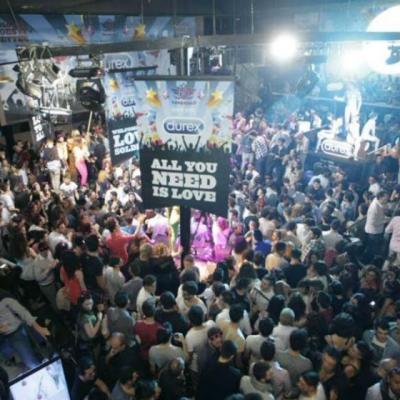 Cum faci o tara intreaga sa vorbeasca despre sex?!