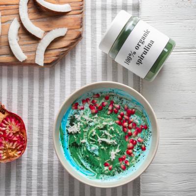 Alga minune: Cum putem consuma spirulina si de ce ar fi bine sa o adaugam in dieta