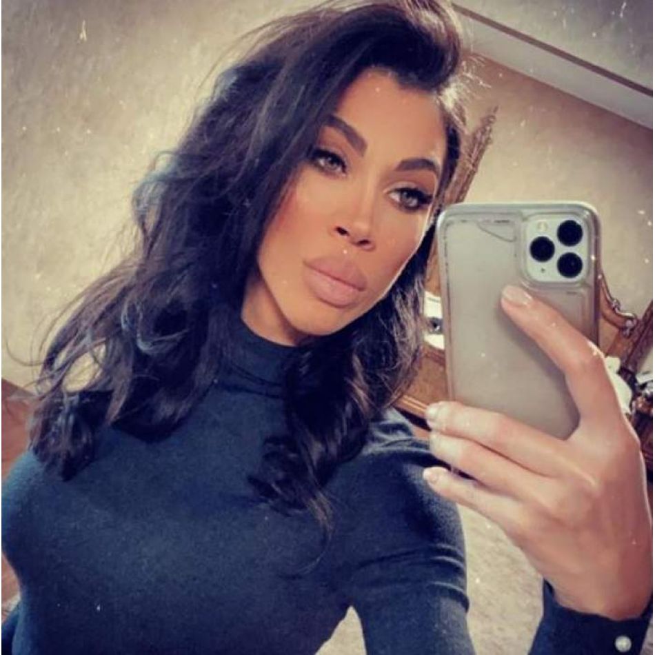 Raluca Pastramă în rolul de mamă de 3! Uite ce imagini a postat Ibrahim, soțul vedetei, cu micuța sa