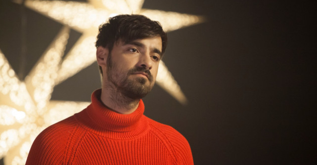 Liviu Teodorescu lanseaza propria versiune a colindului Florile Dalbe