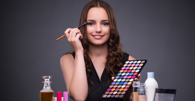 Truse de machiaj care îți vor fi de mare ajutor!