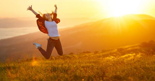 25 de citate care te vor ajuta să îți găsești bucuria