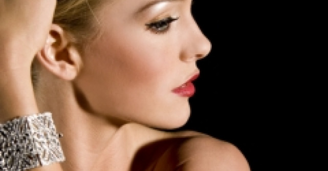 Machiajul auriu, hitul sezonului rece