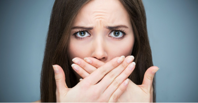 Vrei sa ai dinti sanatosi? Evita aceste 5 alimente