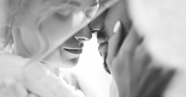 9 Semne că, în sfârșit, ești în relația în care meriți să fii 