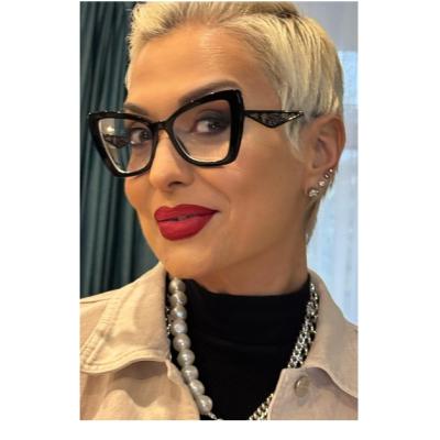 Monica Anghel a fost operată: Prin ce intervenție a trecut artista și cum se simte acum.