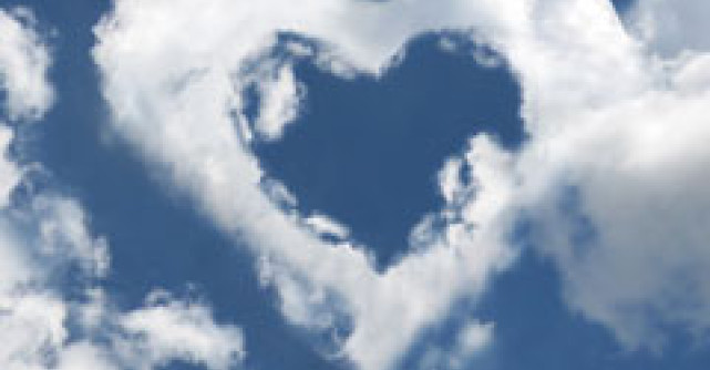 Metode si obiceiuri de Sarbatori prin care iti poti afla soarta in iubire