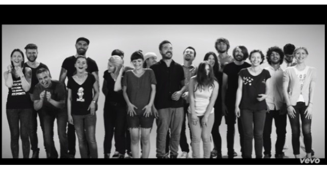 Vita de vie lanseaza videoclipul piesei Pe plaja-n Vama la 5