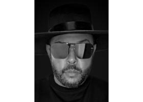 Tom Boxer și Adrian Șaguna, colaborare cu un medic din Maroc