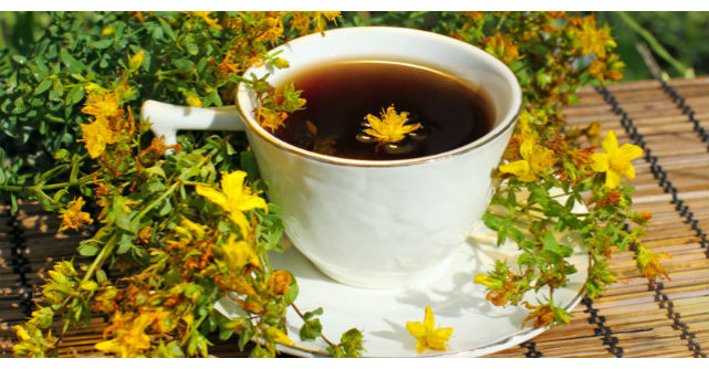 Beneficiile spectaculoase ale ceaiului de sunatoare