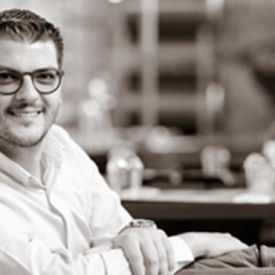 Răzvan Pascu se alătură diviziei de influencer marketing TRU [The Real You], iar Bianca Purcărea este Fiona în musicalul Shrek