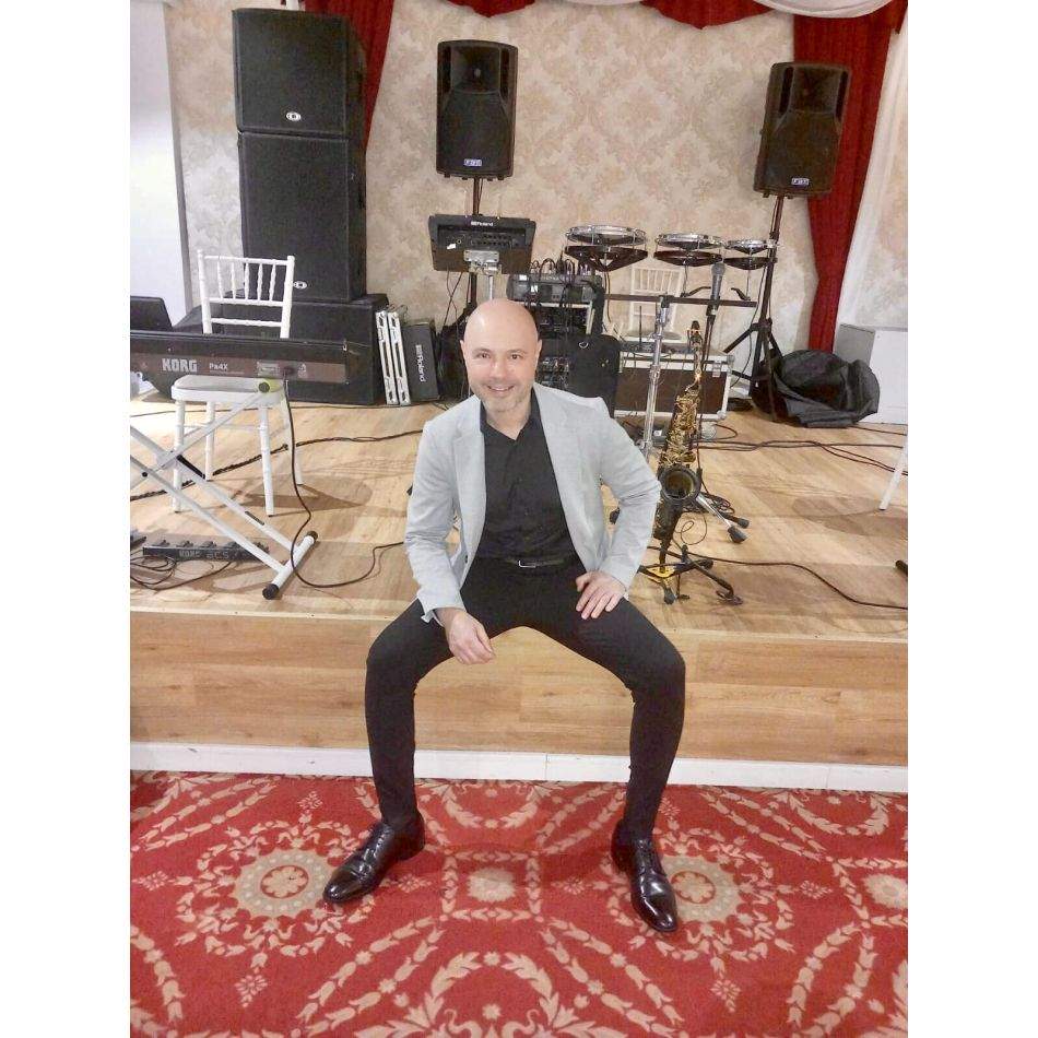 Mihai Mitoșeru este în continuare cu gândul la Noemi, la 4 ani de la divorț. Prezentatorul își dorește cu ardoare împăcarea