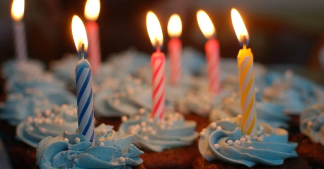 O fetiță din tabăra de refugiați de la Siret și-a serbat ziua de naștere! Zâmbetul ei a topit inimile voluntarilor 