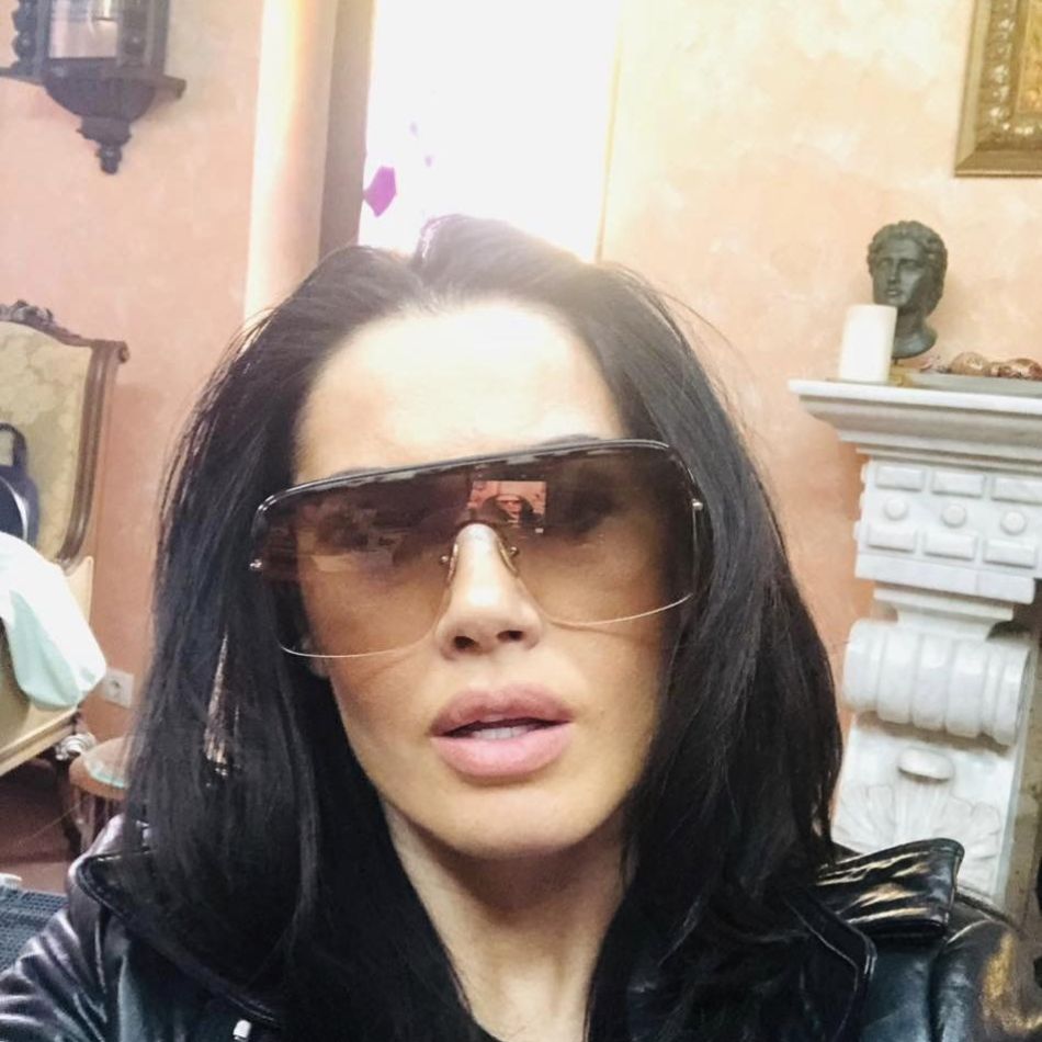 Oana Zăvoranu a scăpat de executarea silită: Începe să vină și soarele pe strada mea...