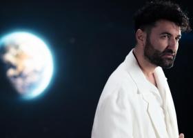 Muzica noua: Smiley lanseaza Reveria, prima piesa din noul său album Nunți, botezuri, cumetrii și ce o mai fi…