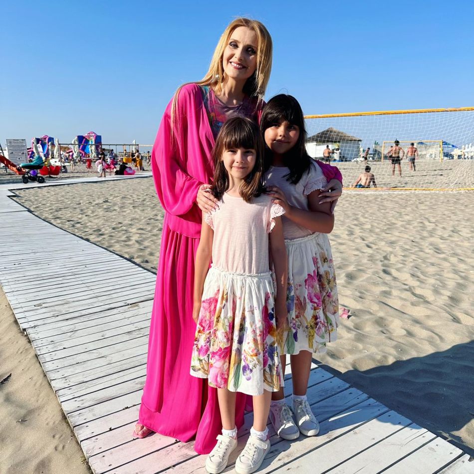 Alina Sorescu, victorie în instanță: programul de vizită stabilit inițial a fost suspendat pentru cele două fiice