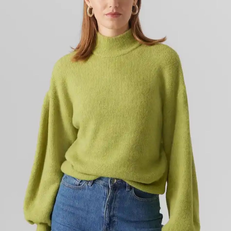 Eleganță și confort în sezonul rece: 20 dintre cele mai frumoase pulovere