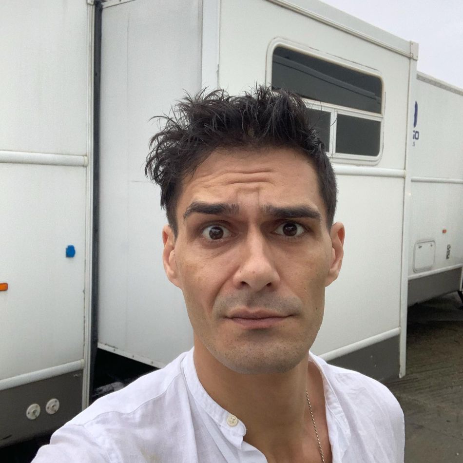 Tatăl lui George Burcea,declarații neașteptate după despărțirea actorului de Viviana Sposub:Chestiunea asta nu pică bine nimănui