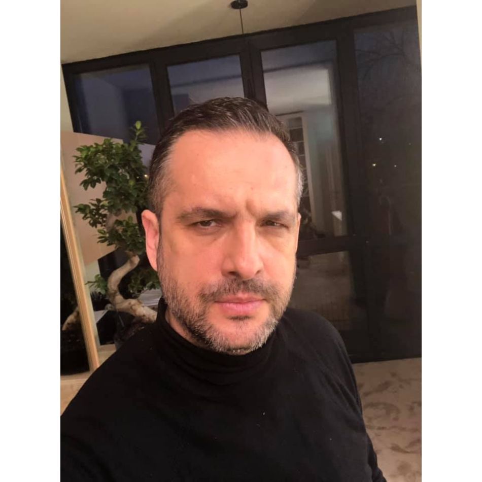 Problemele de sănătate l-au făcut pe Mădălin Ionescu să dea jos 12 kilograme în 3 luni! Cum arată acum prezentatorul tv?